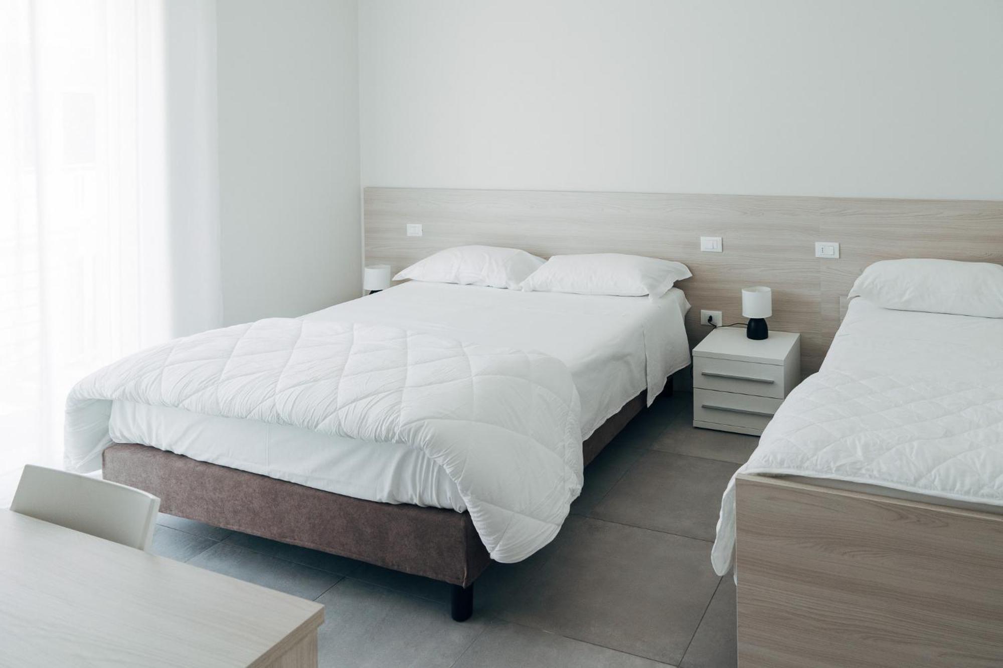 The Prince - Luxury Apartments With Pool Peschiera del Garda Zewnętrze zdjęcie