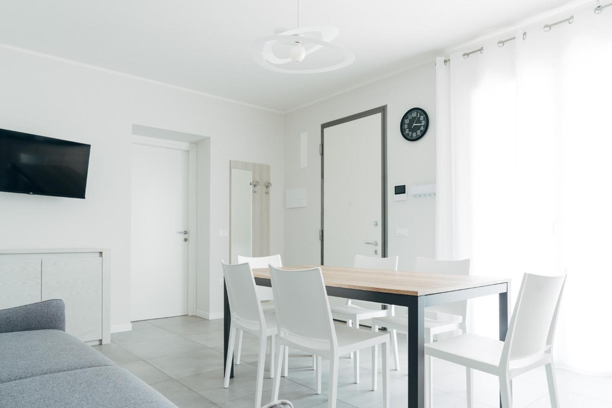 The Prince - Luxury Apartments With Pool Peschiera del Garda Zewnętrze zdjęcie